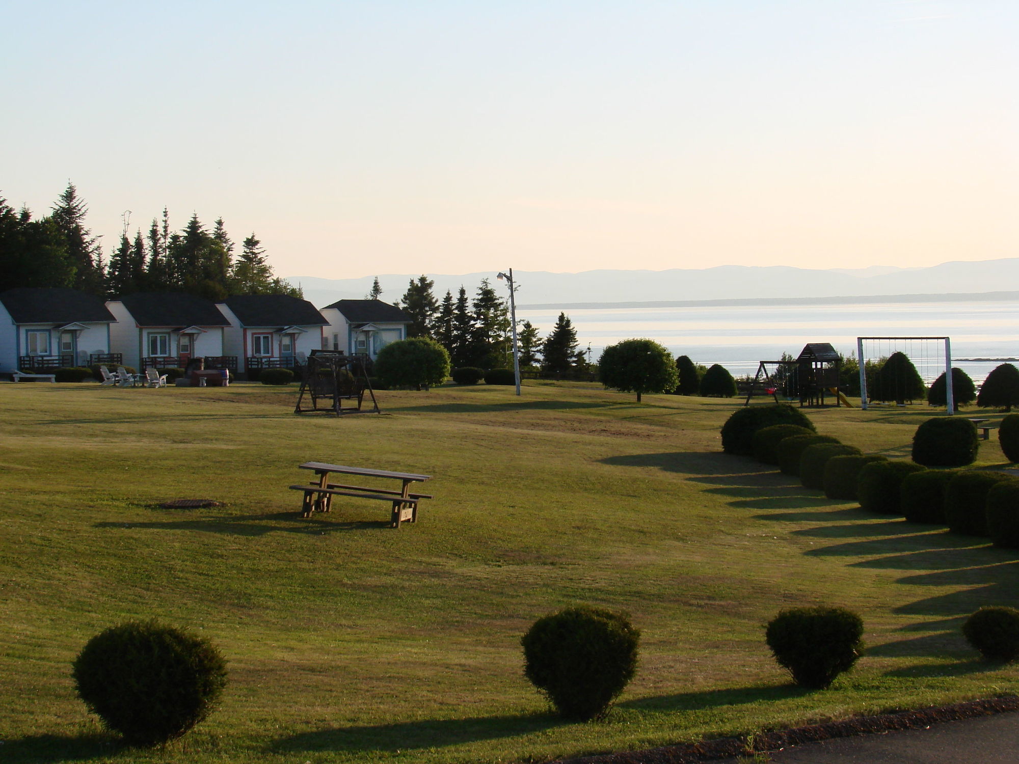 Motel Au Fleuve D'Argent Rivière-du-Loup Εξωτερικό φωτογραφία